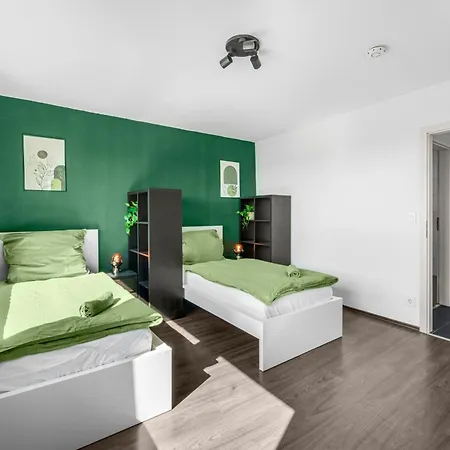 Modern At Hbf Station 17th Floor Cityview 4 Beds Full Kitchen Braunschweig