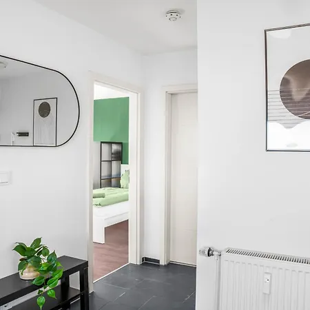 Apartament Modern At Hbf Station 17th Floor Cityview 4 Beds Full Kitchen Brunszwik
